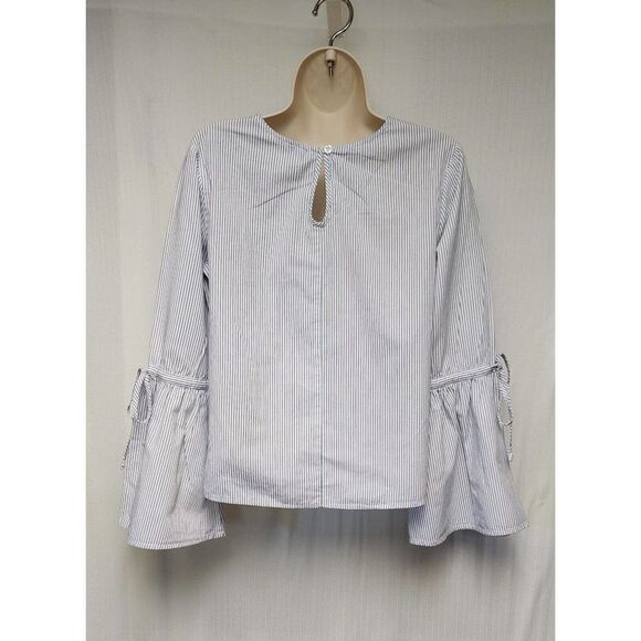 Dizzy Lizzy Bell Sleeve Embroidery Floral Blue Striped Top Size XS - Picture 7 of 11